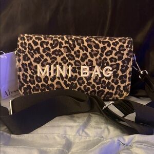 Alyssa Leopard Pattern Mini Bag